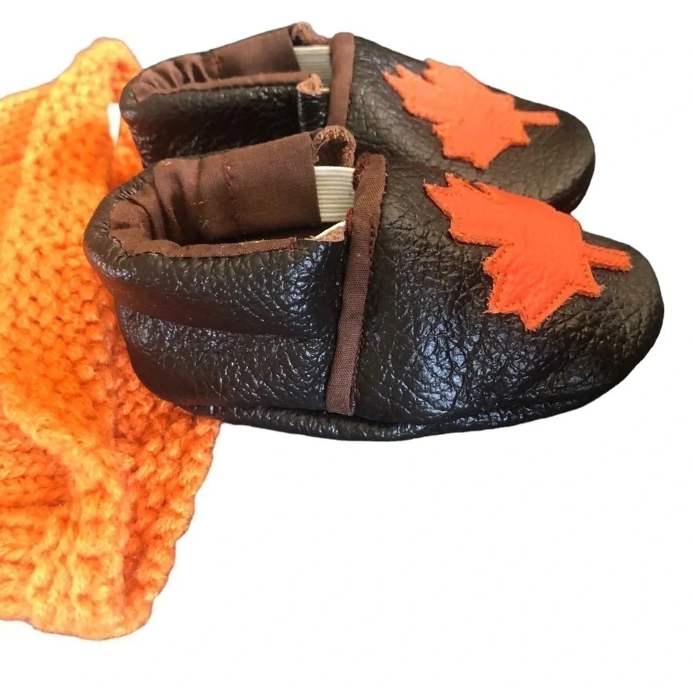 Newborn Fall Pumpkin Patch Photo Shoot Session Beanie Booties Leather Bootie NB